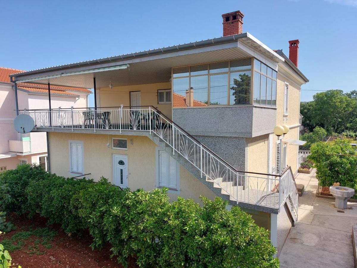 Apartment Hrzic Malinska Dış mekan fotoğraf